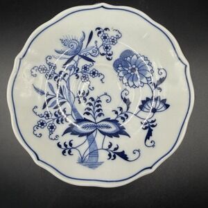 Vintage BLUE DANUBE Blue Onion Pattern Replacement 5.5" Saucer Japan